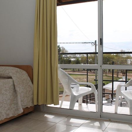 Brisas Del Lago Apartamentos Colon  Ngoại thất bức ảnh
