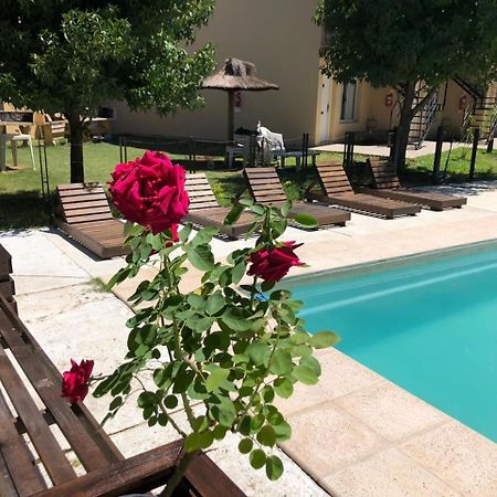 Brisas Del Lago Apartamentos Colon  Ngoại thất bức ảnh