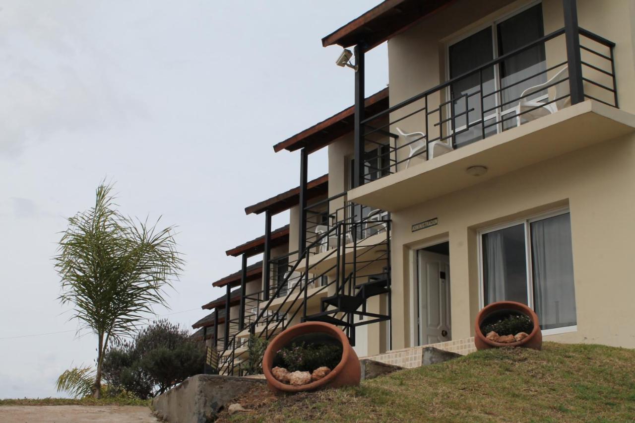 Brisas Del Lago Apartamentos Colon  Ngoại thất bức ảnh