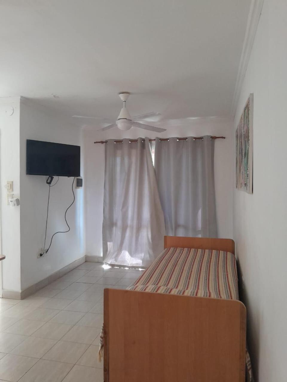 Brisas Del Lago Apartamentos Colon  Ngoại thất bức ảnh