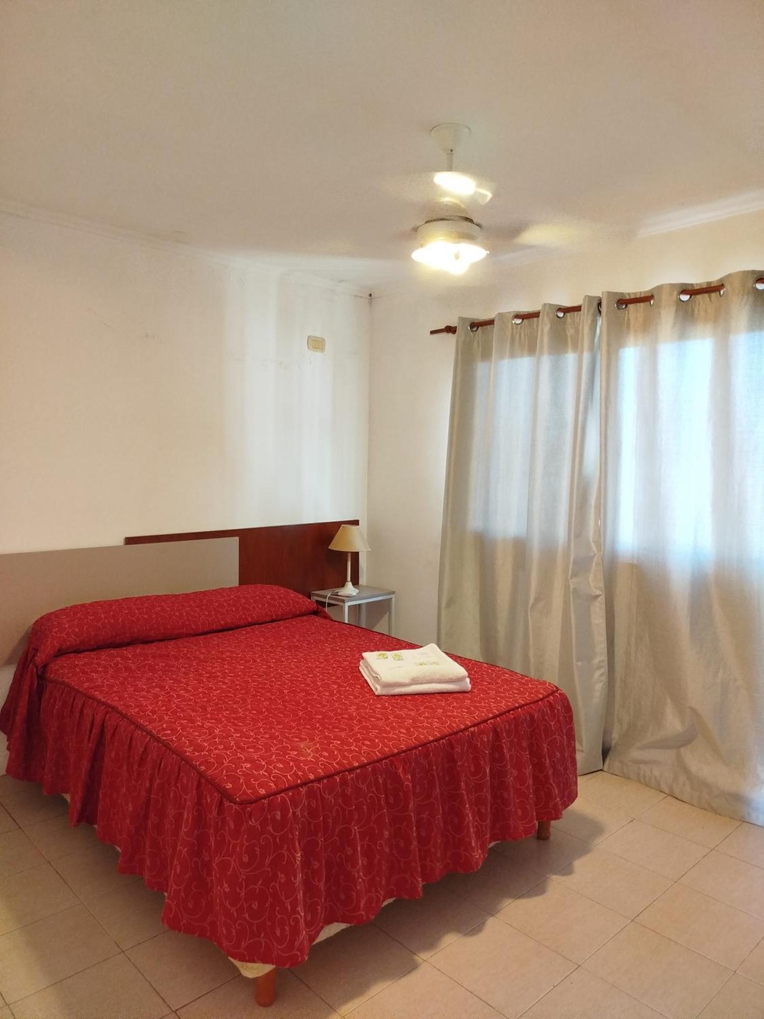 Brisas Del Lago Apartamentos Colon  Ngoại thất bức ảnh